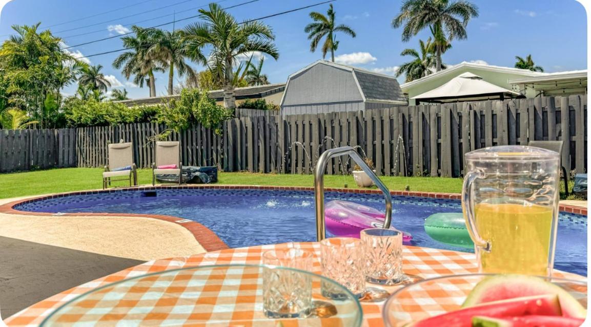 Amazing Home W Heated Pool 8 Mins To The Beach Lighthouse Point Eksteriør billede