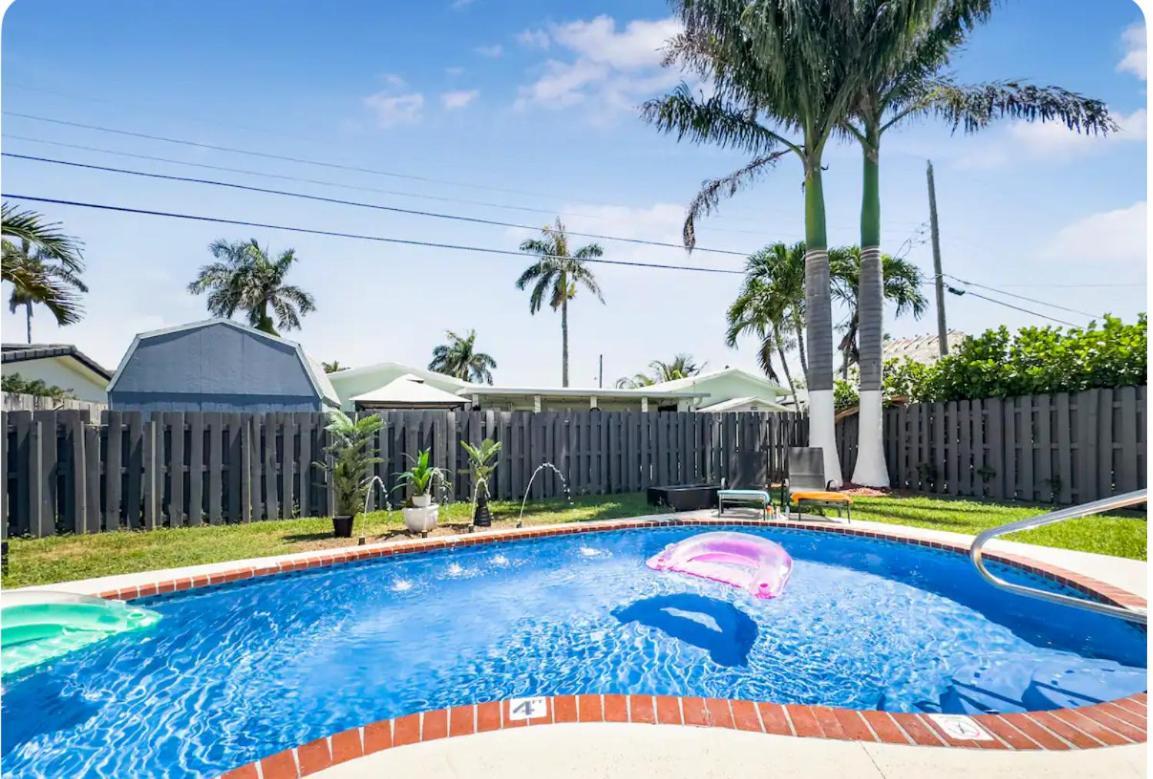Amazing Home W Heated Pool 8 Mins To The Beach Lighthouse Point Eksteriør billede