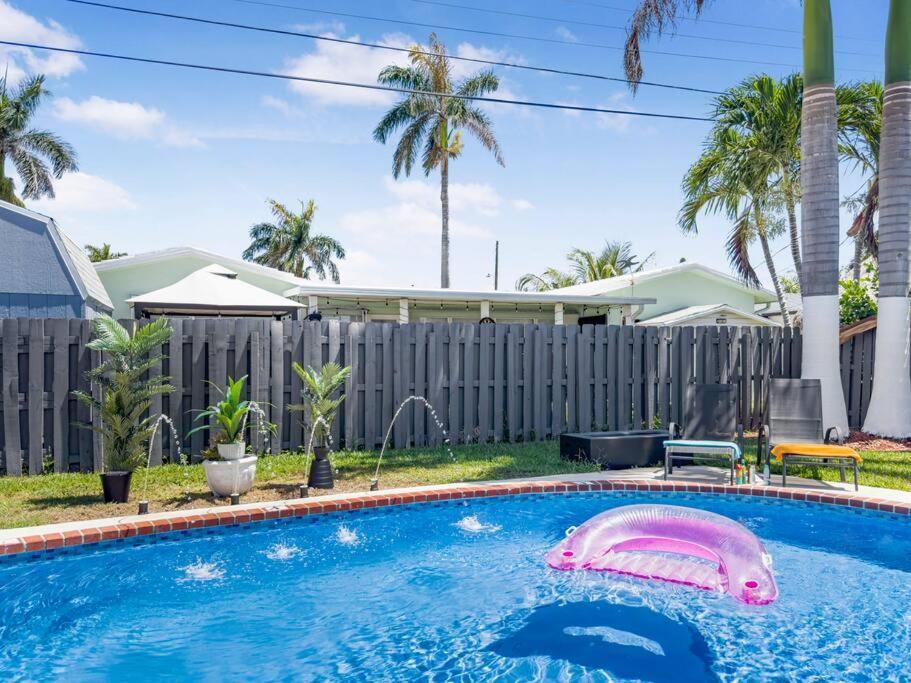 Amazing Home W Heated Pool 8 Mins To The Beach Lighthouse Point Eksteriør billede
