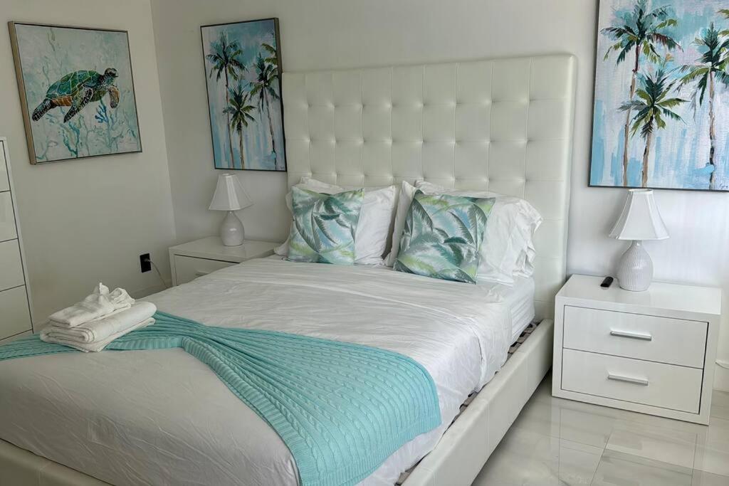 Amazing Home W Heated Pool 8 Mins To The Beach Lighthouse Point Eksteriør billede