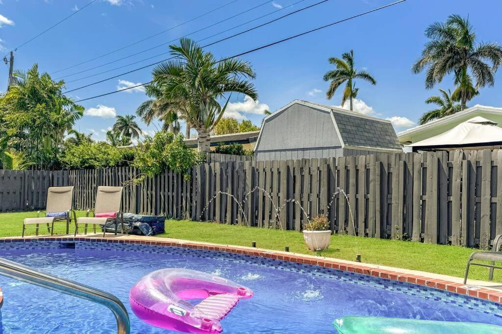 Amazing Home W Heated Pool 8 Mins To The Beach Lighthouse Point Eksteriør billede